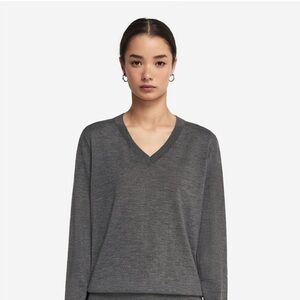 Final Price - No Offers! Falconeri Women's Charcoal Gray Cashmere V-Neck Sweater